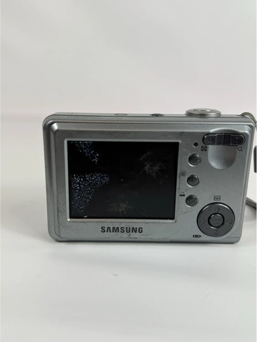 Samsung Digimax D53 5.0 Megapixels Digital Camera Parts Or Repair Only